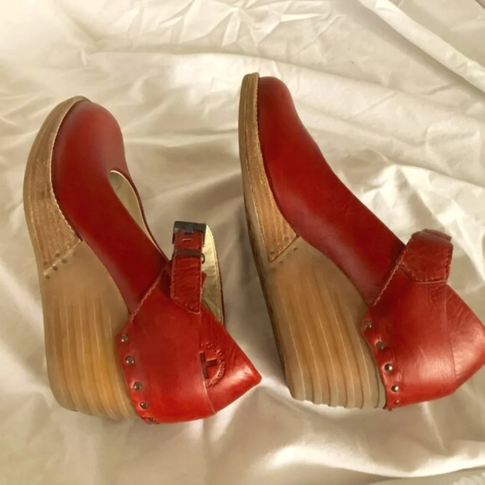 Dr Martens DOLORES Rare Women's High Heeled Mary Janes | Size 8 Deep Red - Picture 5 of 6